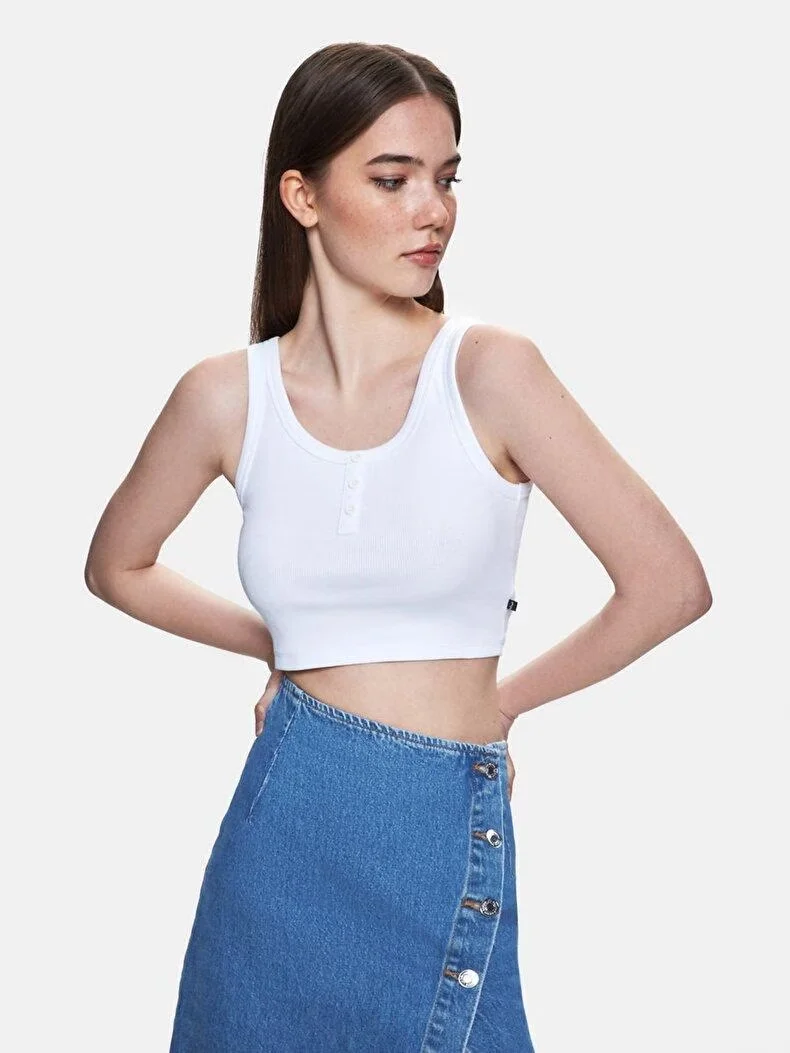 MAICË PËR FEMRA